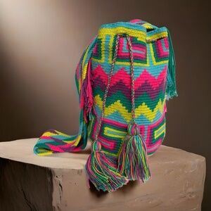 Colorful Crochet Wayuu Bag: Colombian Crossbody, Handmade Acrylic Mochila